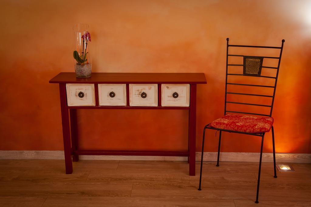 Les 4 Elements Bed and Breakfast Tourrettes-sur-Loup Værelse billede