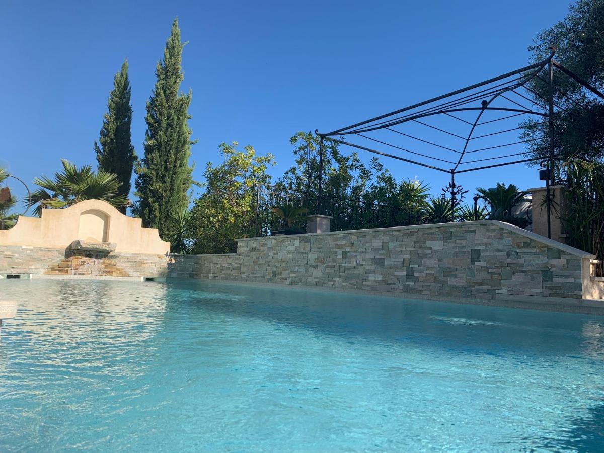 Les 4 Elements Bed and Breakfast Tourrettes-sur-Loup Eksteriør billede