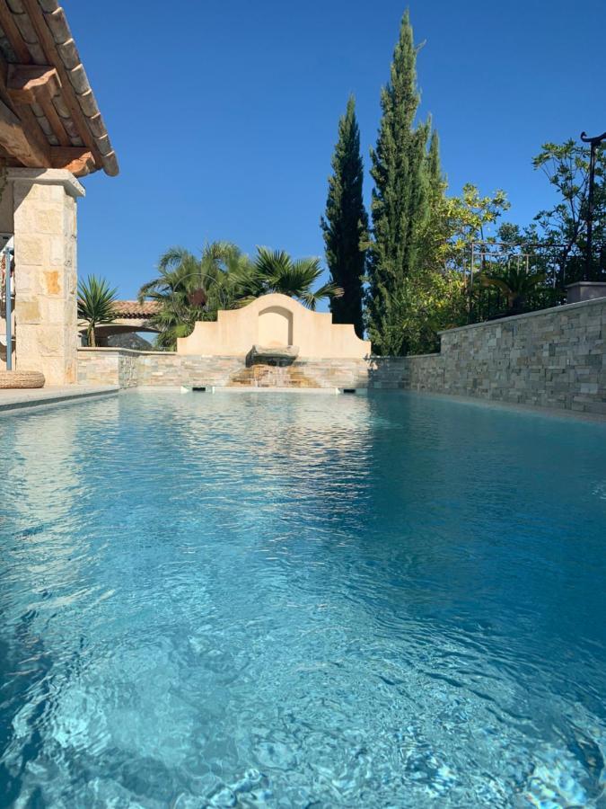 Les 4 Elements Bed and Breakfast Tourrettes-sur-Loup Eksteriør billede